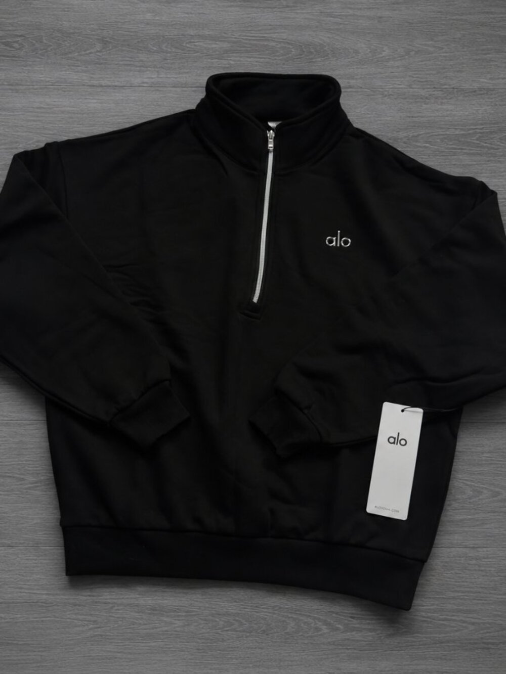ALO Yoga Accolade Black 1/4 Zip Pullover Sweatshirt - NWT - Picture 1 of 7